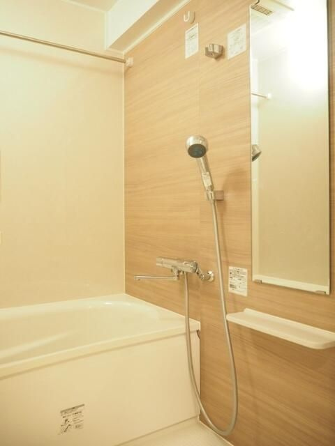 ルーブル住吉弐番館の浴室