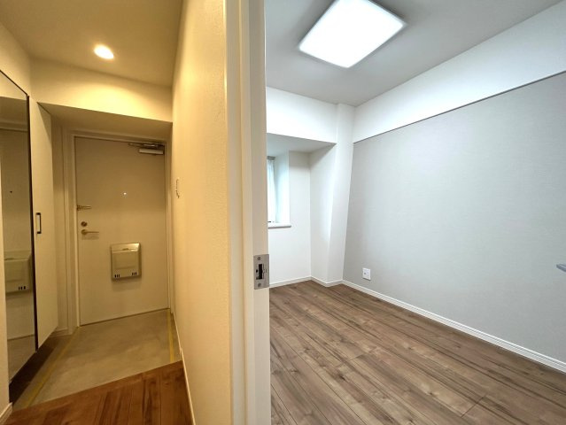 家具付リノベマンション☆リノベされて生まれ変わったお部屋ですぐに始められる新生活♪エアコン付きが何気に嬉しい☆駅も学校もスーパーも近いのは超嬉しい♪【リノベ／ラフィネステージ横浜南】の内装|物件の内装です