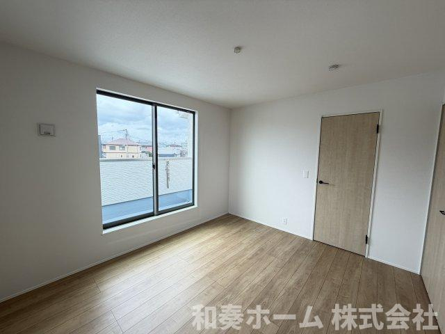 リナージュ ネクスジー 北島町鯛浜01期の洋室