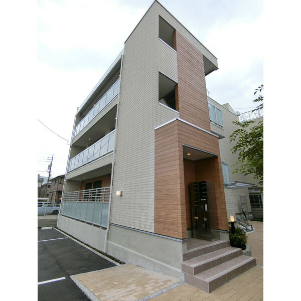 リブリ・Le Clair 八田の外観