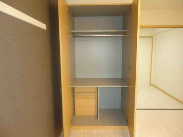 フェアリー西市の収納|洋室クローゼット