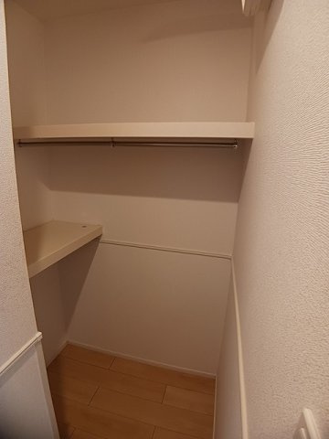 ブルックベルＢの収納