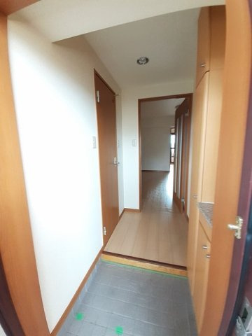アバンツァートの玄関