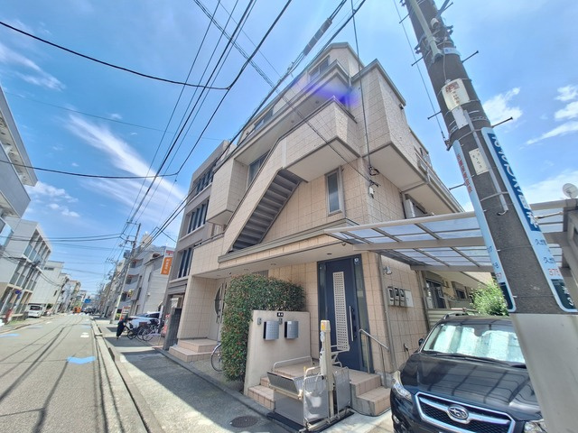 Breeze Terrace Ikegamiの外観|耐震耐火に優れた旭化成へーベルメゾン