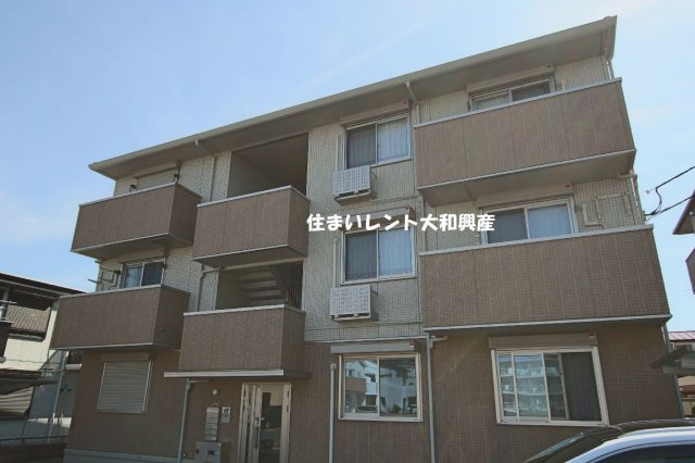 ブライトガーデン新磯野の外観