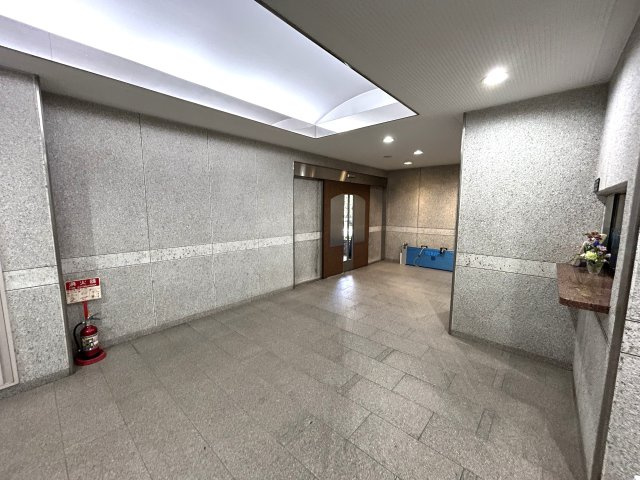 最上階×南西向き住戸で陽当たり・眺望良好なリノベーションマンション☆天気の良い日は富士山も望めます♪室内はライティングの綺麗な内装に生まれ変わり☆誰が見てもうっとりです//な【ベイサイトコート横浜】のその他共用部分