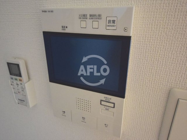 レオンコンフォート大手前ラトゥールのセキュリティ|レオンコンフォート大手前ラトゥール　TVモニター付きインターホン