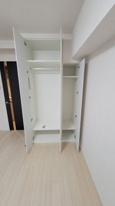 レアライズ日暮里の収納