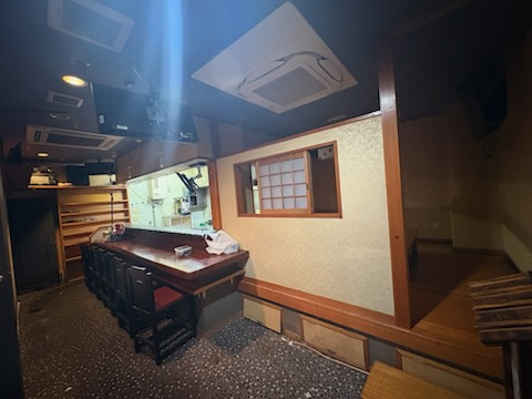 リードプラザ心斎橋1階