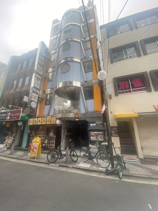 リードプラザ心斎橋1階の外観