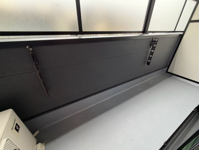 セレニティ小若江B棟のバルコニー