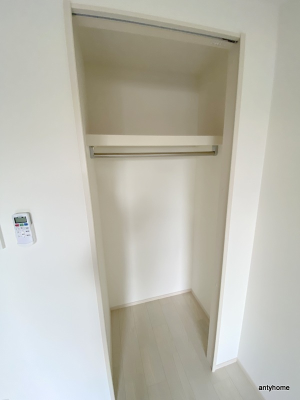 LIVIAZ NAMBA KRASS　仲介手数料無料の収納