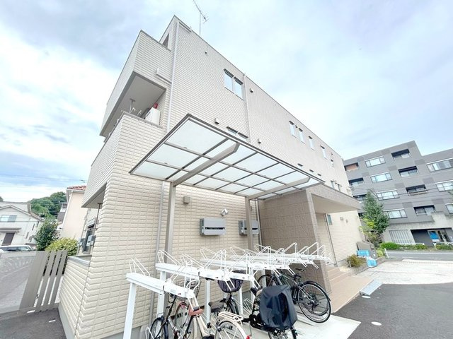 日野市日野本町２丁目の賃貸マンションの外観