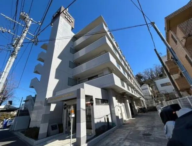 クリオ磯子上中里壱番館【仲介手数料無料】
