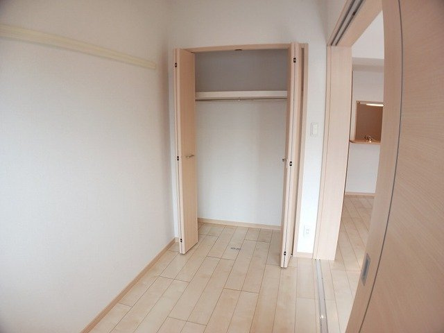 アイランド中津口の収納