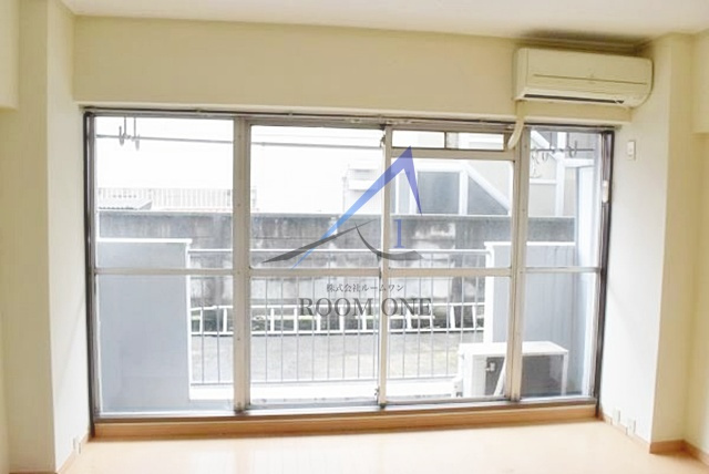 浅川コーポの居間・リビング|洋室のお部屋です。