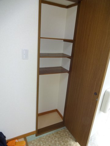 ハイツときの収納