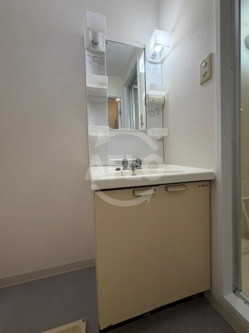 サンサーラビル南森町　西天満小学校区　の独立洗面台|サンサーラビル南森町　独立洗面台