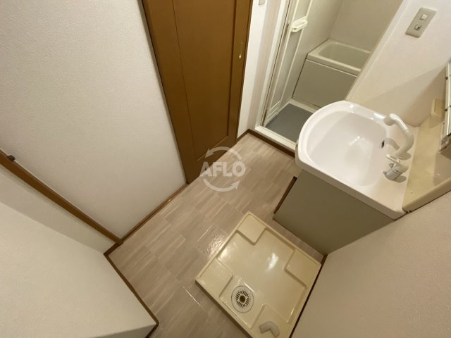 ランドマークシティ梅田東の洗面所|ランドマークシティ梅田東　洗面所