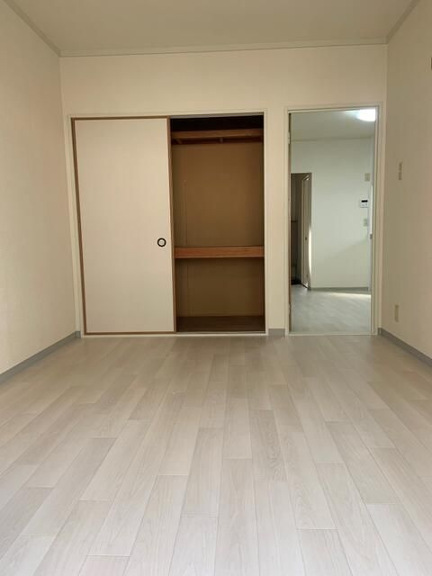 吉喜ハイツの居間・リビング