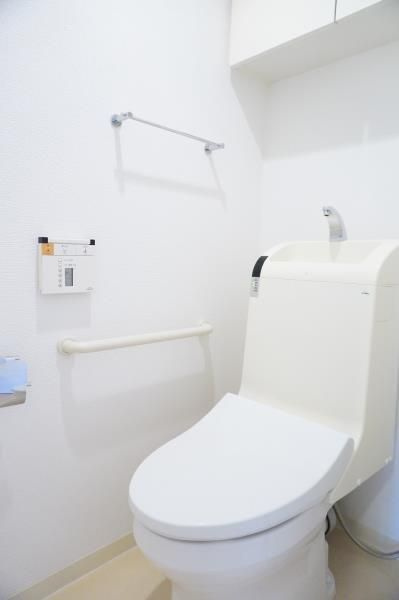 Ｂｒｉｌｌｉａ　ｉｓｔ　三軒茶屋　ブラッサムテラスのトイレ|シンプルで使いやすいトイレです