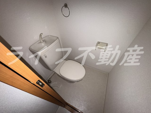 ジェイプライド新深江のトイレ|シンプルで使いやすいトイレです