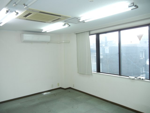 池田共栄ビルの内装