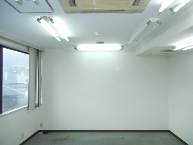 池田共栄ビルの内装