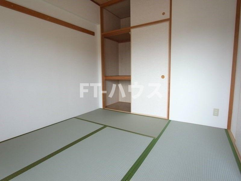 アレグリア芝山の和室
