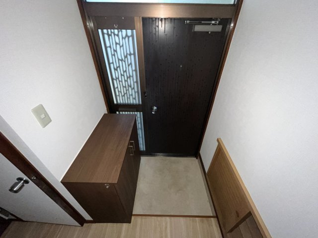 神戸市東灘区住吉本町２丁目の賃貸マンションの玄関