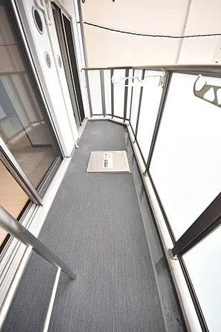 エステムプラザ神戸三宮ルクシアのバルコニー