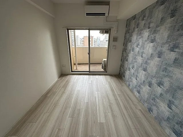 神戸市中央区日暮通４丁目の賃貸マンションの居間・リビング