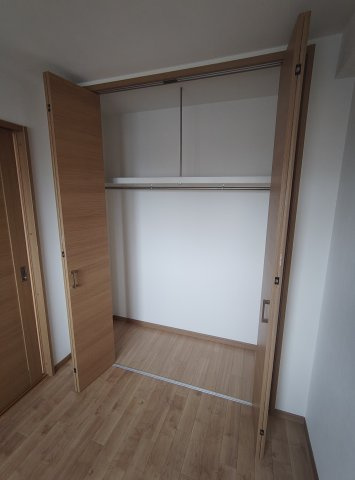 神戸市灘区篠原南町５丁目の賃貸マンションの収納