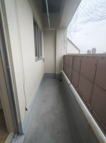 神戸市灘区篠原南町５丁目の賃貸マンションのバルコニー