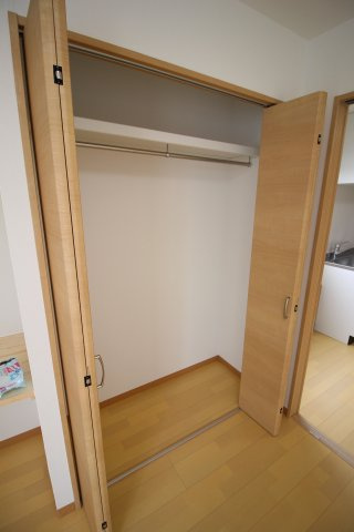 神戸市中央区大日通６丁目の賃貸マンションの収納