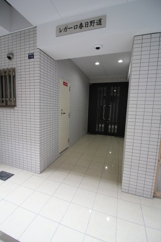神戸市中央区大日通６丁目の賃貸マンションのエントランス