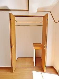 芦屋市精道町の賃貸マンションの収納