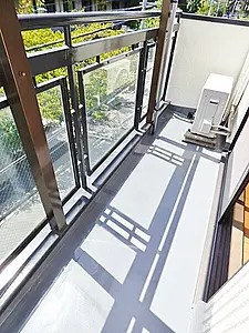 芦屋市精道町の賃貸マンションのバルコニー