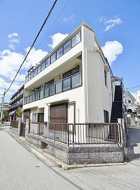 芦屋市精道町の賃貸マンションの外観