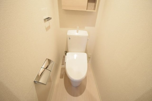 神戸市東灘区森南町２丁目のアパートのトイレ