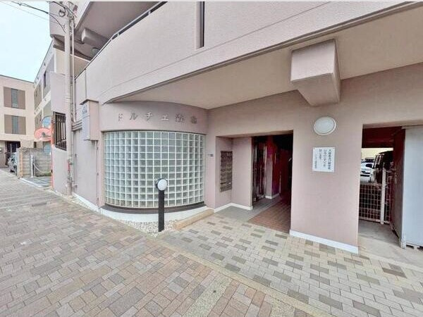 神戸市東灘区森北町１丁目の賃貸マンションの外観