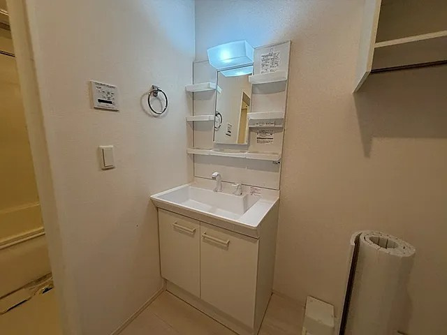 神戸市東灘区深江南町４丁目のアパートの洗面所