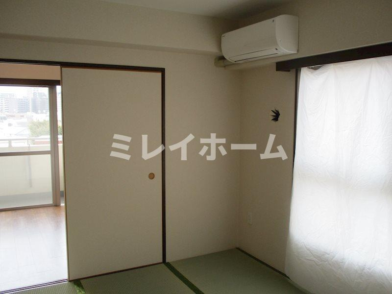 ヴィラはなぞのの和室