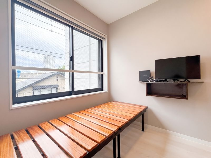 SENSERESIDENCE用賀 の洋室|落ち着いた色調の洋室です