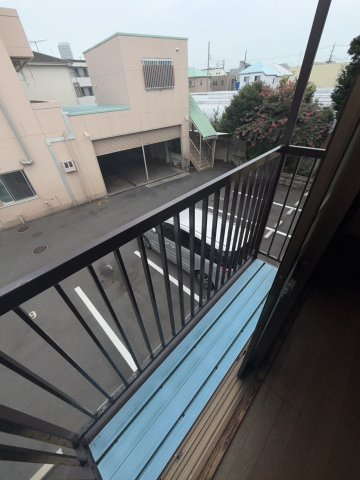 ハウスパフュームのバルコニー|※別号室参考写真です