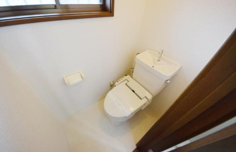 ウィズ調布リバーサイドのトイレ|※別号室参考写真です