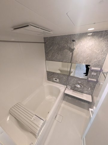 Ｄ-ｒｅｓｉｄｅｎｃｅ稲城の浴室