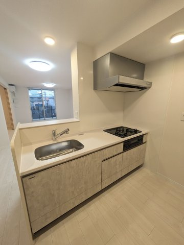 Ｄ-ｒｅｓｉｄｅｎｃｅ稲城のキッチン