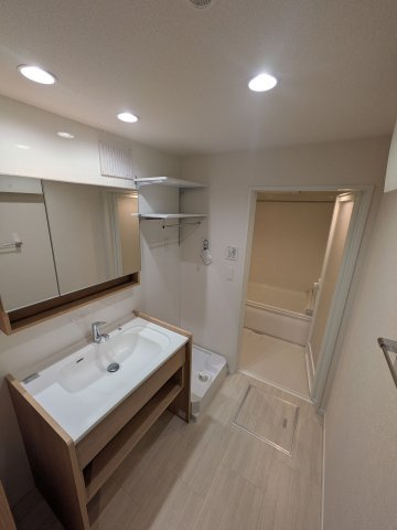 Ｄ-ｒｅｓｉｄｅｎｃｅ稲城の洗面所