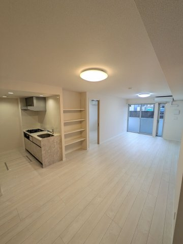 Ｄ-ｒｅｓｉｄｅｎｃｅ稲城の居間・リビング